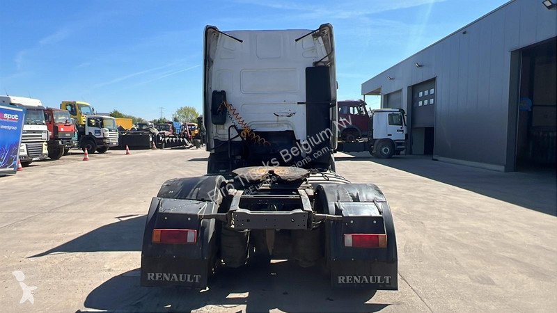 جرار Renault 400 (POMPE MANUELLE / MANUAL PUMP...