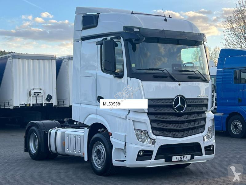 Влекач Mercedes Actros 1845