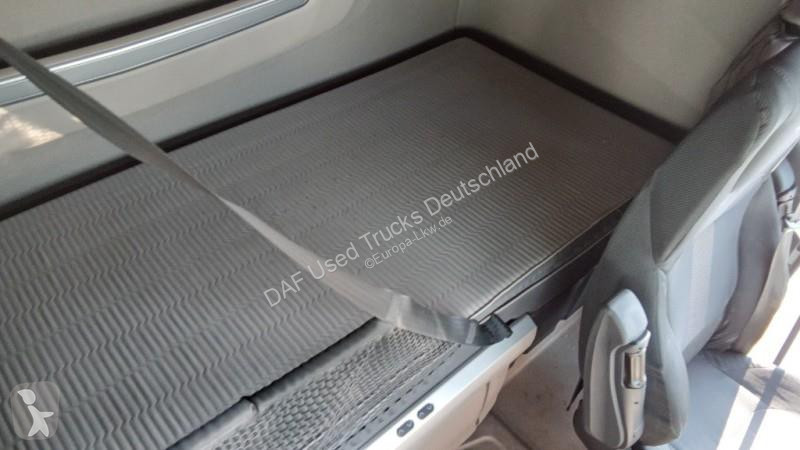 جرار DAF XG  FT 4X2