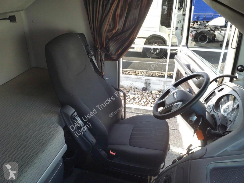 Tracteur DAF XF  FT 4X2