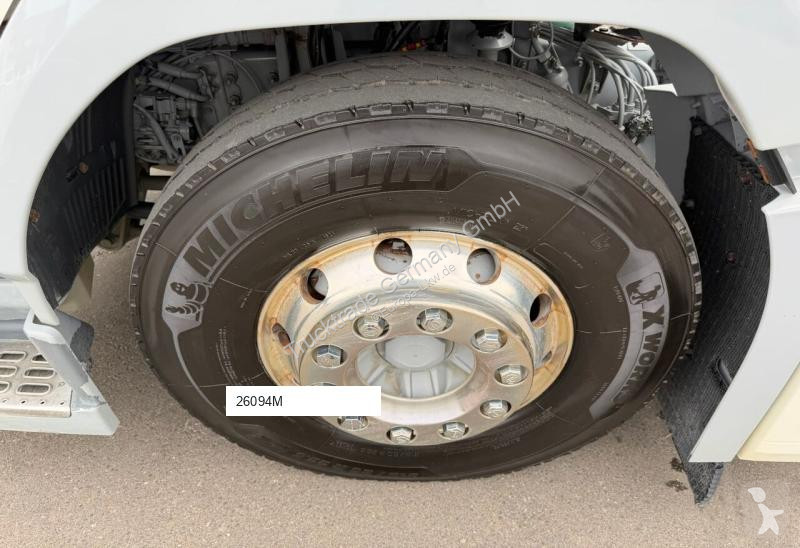 جرار Volvo FM-500