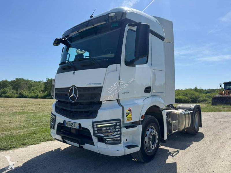 جرار Mercedes
