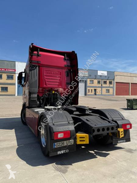 Traktor Iveco