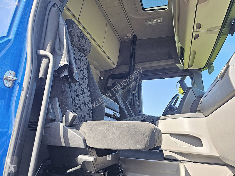 جرار Scania R460 RET. NIHT A/C SUPER