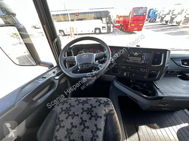 جرار Scania R 450 A4x2LA
