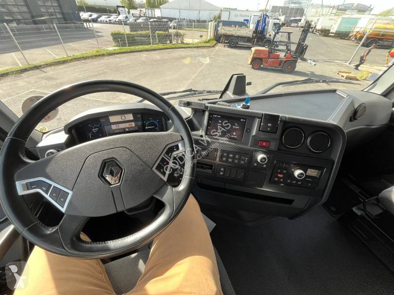 جرار Renault