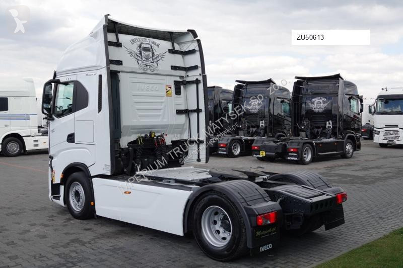 Влекач Iveco S-Way 510