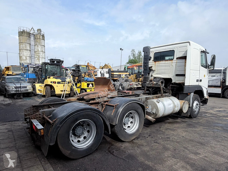 جرار Volvo 12420 Heavy Duty Tractor 6x4 Manual...