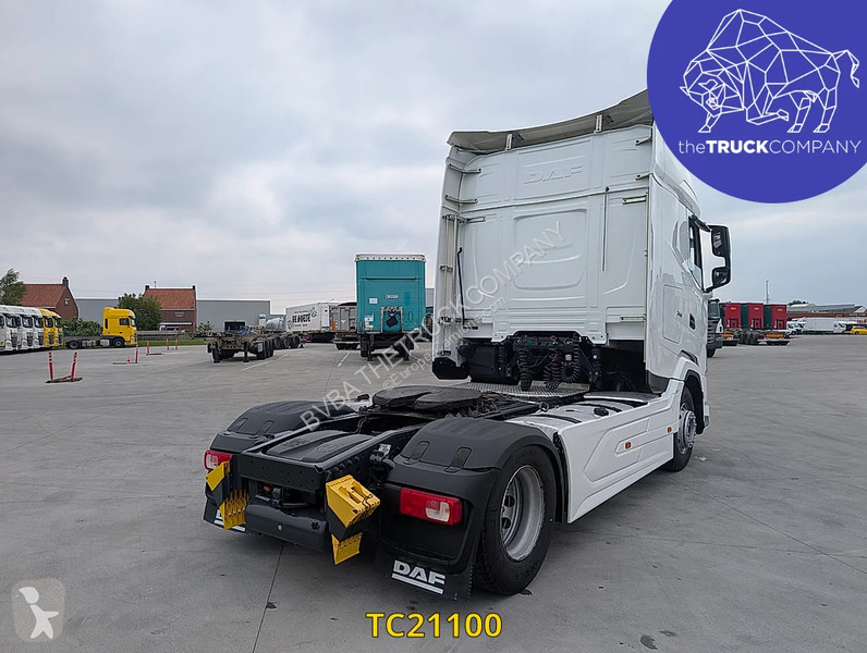 جرار DAF 480
