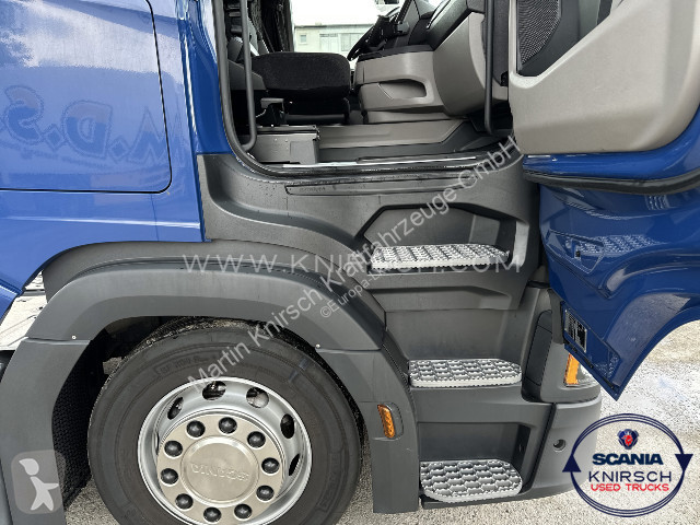 جرار Scania R 460 A4x2EB
