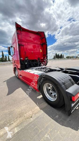 جرار Scania