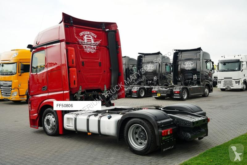 Влекач Mercedes ACTROS 1845
