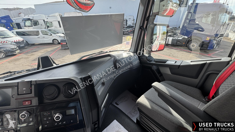 جرار Renault