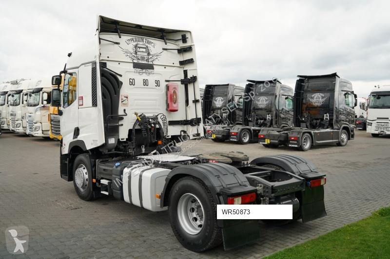 Влекач Renault T 430