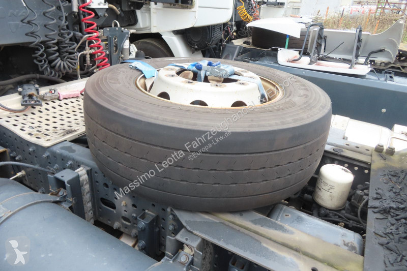 Tracteur Iveco AS440S46 CNG / LPG Fz.128