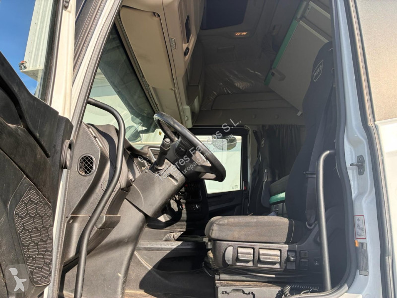 Tracteur Iveco  490 AUTOM INTARDER, 24 MESES DE...