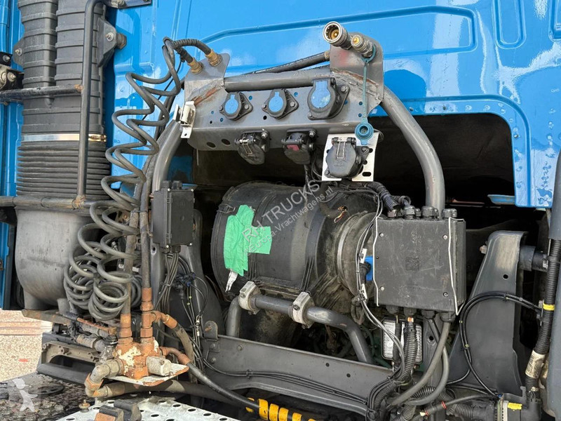 جرار Volvo 6X4 EURO 6