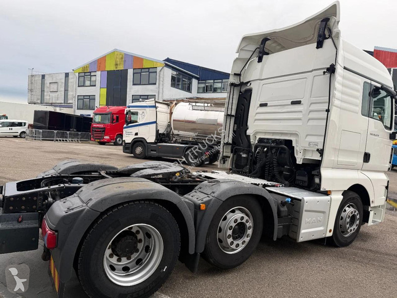 جرار MAN 26.470 6X2 EURO 6 - LIFTING AXLE