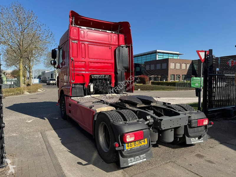 Trekker DAF 440 4X2 EURO 6 SKIRTS 2017