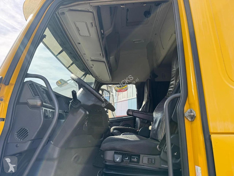 جرار Volvo 16550 6X4 EURO 5 MET HYDROLIEK, 70 TON