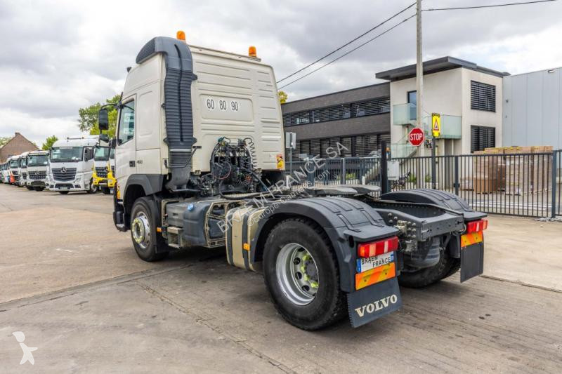 جرار Volvo GLOB 460+HYDR