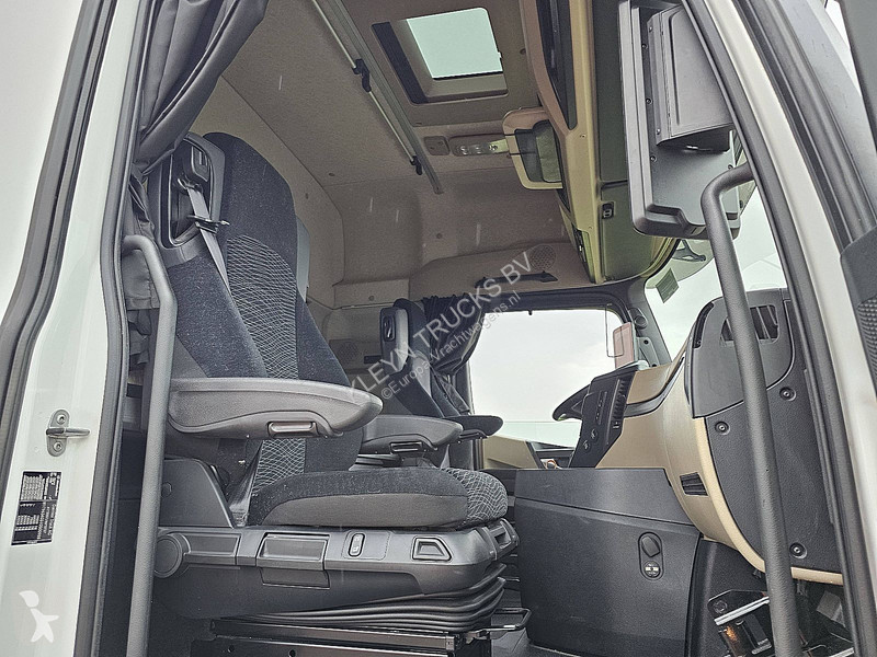 جرار Mercedes ACTROS 1853  Bigspace,standklima