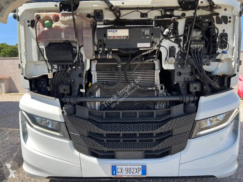 جرار Iveco