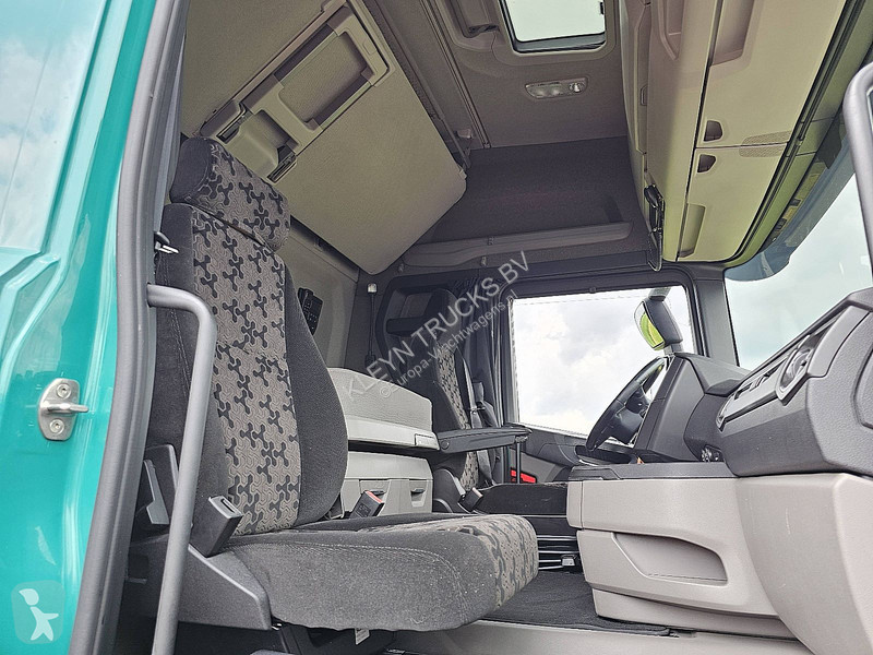 جرار Scania