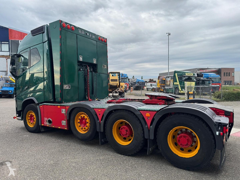 Trattore Stradale Volvo 16750 8X4 EURO 6 - 100...