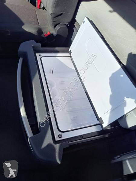 جرار Renault