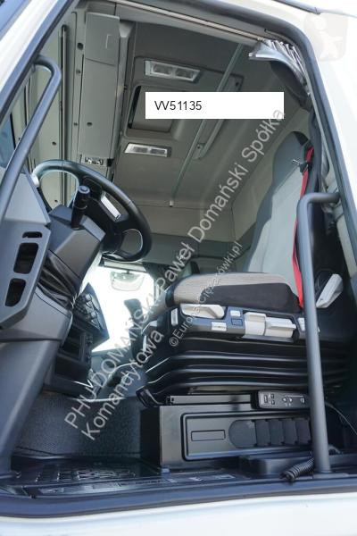 Влекач Renault C 520 / EURO 6 / ACC / 6 X 4 /...