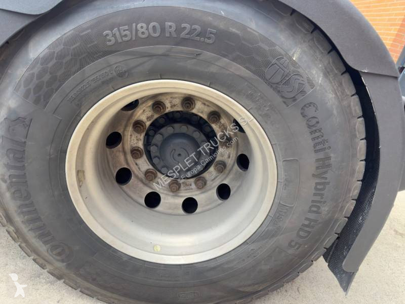 جرار Iveco