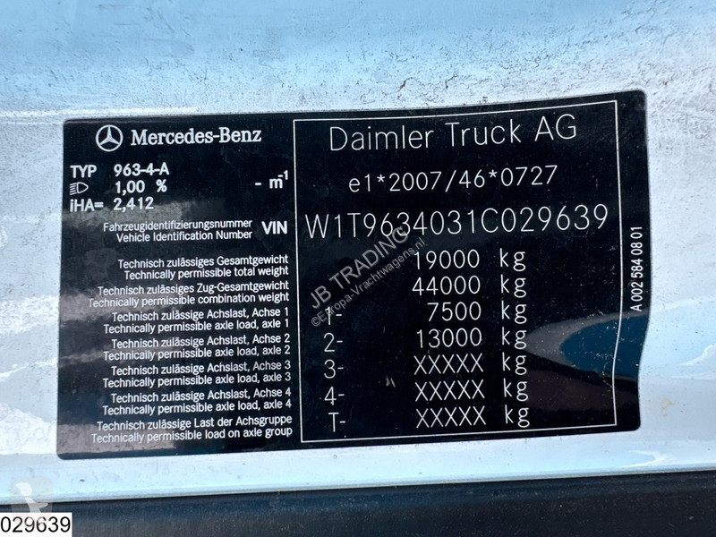 جرار Mercedes 1845 EURO 6