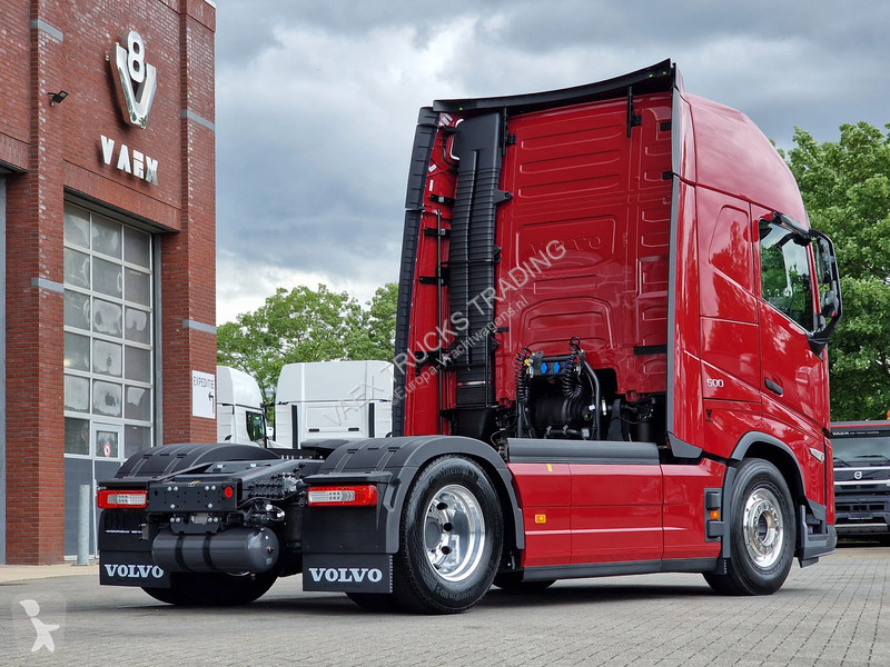 Traktor Volvo 13500 Aero Globetrotter XL 4x2 -...