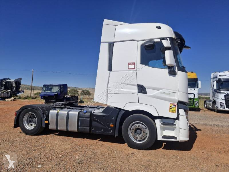 جرار Renault