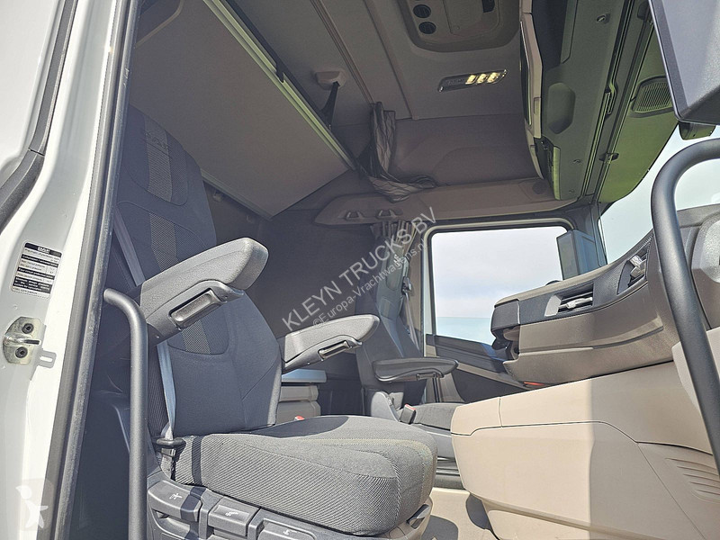Tracteur DAF XG