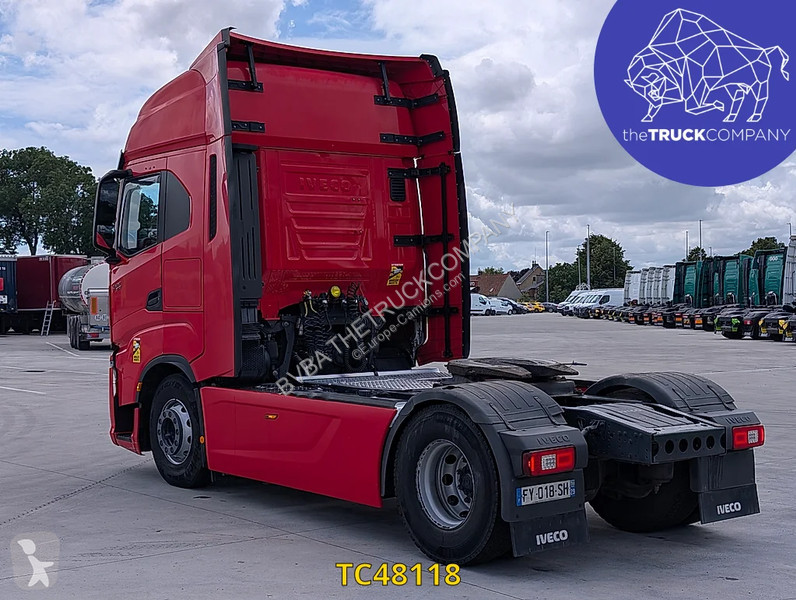 جرار Iveco S-Way 510