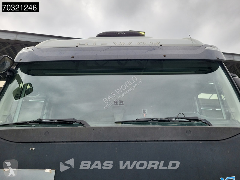 Iveco 510 XP 4X2 Retarder 2xTanks ACC...