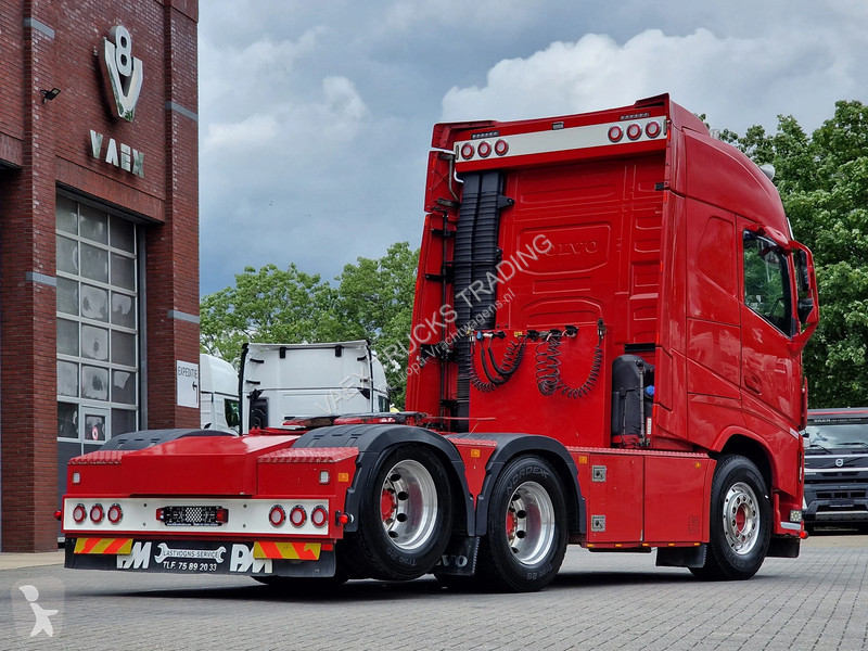جرار Volvo 13540 Globetrotter 6x4 - Lift axle -...