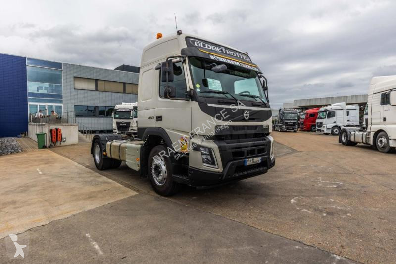 جرار Volvo GLOB 460+HYDR