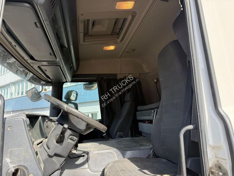 جرار Scania P400 4X2 EURO 5 + RETARDER - 3 PEDAS