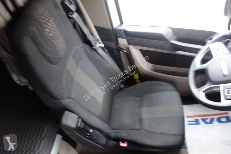 Тягач DAF XG  FT 4X2