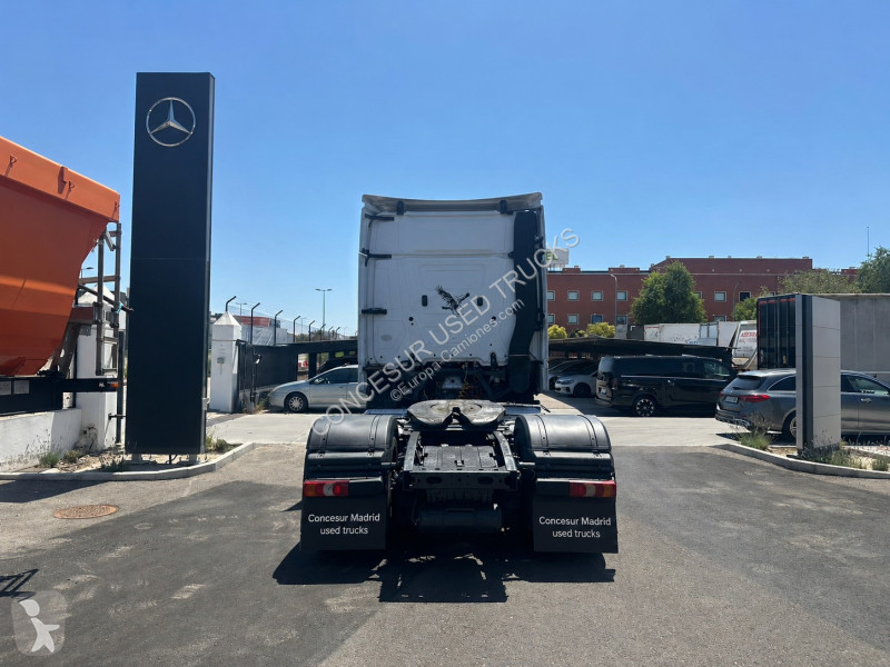 Trekker Mercedes  1845 LS