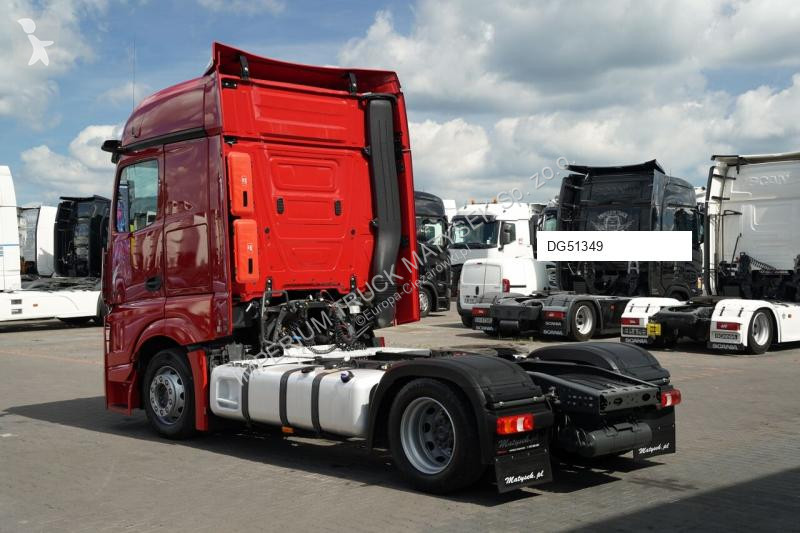 جرار Mercedes ACTROS 1845