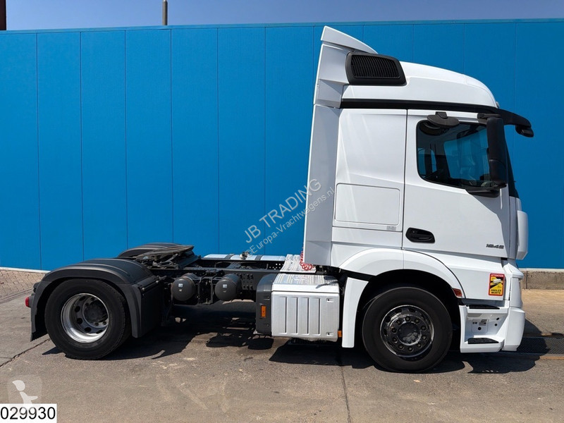 جرار Mercedes 1845 EURO 6D
