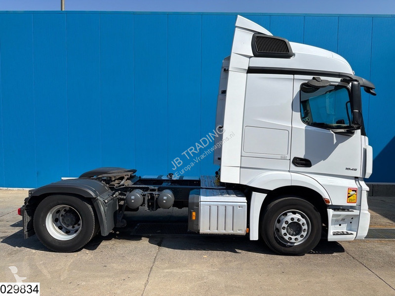 جرار Mercedes 1845 EURO 6D