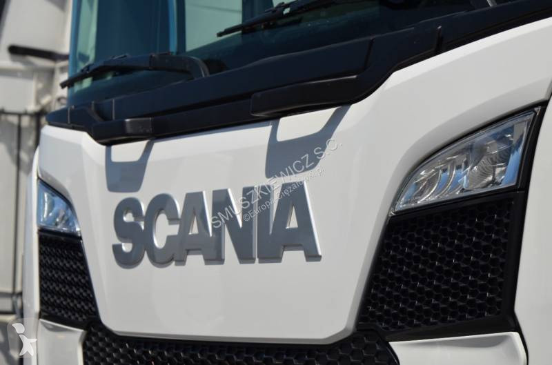 جرار Scania