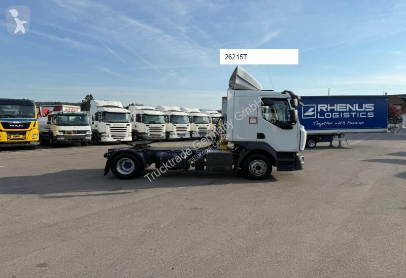 جرار Renault 586 D10.240