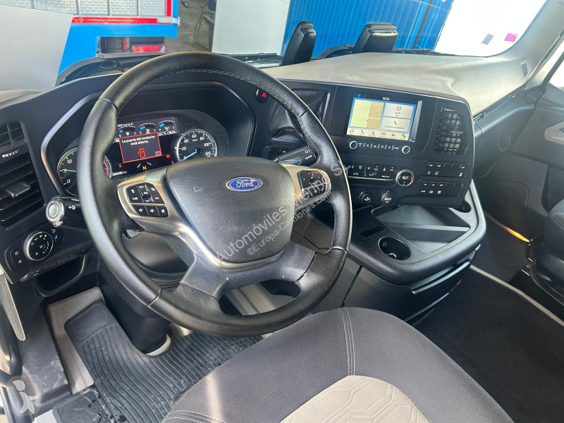 جرار Ford F-MAX 500