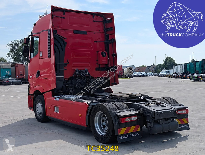 جرار Renault T 480